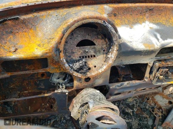 1973 Volkswagen Beetle с VIN 1532806308, выставлен на аукционе Copart как лот 59843825 с пробегом Не указан миль и Чистый • Clean title. История ставок и продаж доступна на DreamBid. Изображение 9.