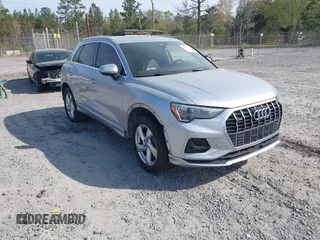 2020 Audi Q3 Premium z VIN WA1AECF36L1057823, wystawiony jako IAAI lot #41912118 z przebiegiem 71 004 mil mil oraz . Historia ofert i sprzedaży dostępna na DreamBid. Obrazek 1.