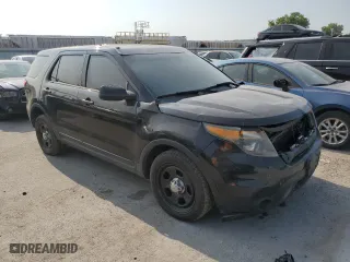 2013 Ford Utility Police Interceptor with VIN 1FM5K8AR9DGC73619, listed as a Copart auction lot 63640904 with 0 mi miles and Salvage Title. Bid and sale history available at carsss.com. Image 4.