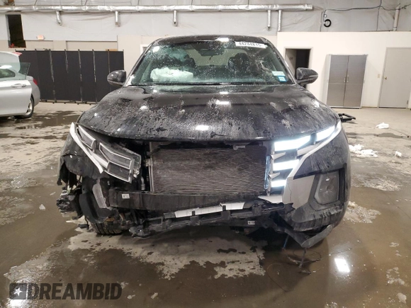 2024 Hyundai Santa Cruz SEL z VIN 5NTJBDAE3RH099785, wystawiony jako Copart lot #44244815 z przebiegiem 5 921 mil mil oraz Szkoda całkowita • Salvage title. Historia ofert i sprzedaży dostępna na DreamBid. Obrazek 5.