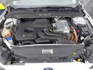 2019 Ford Fusion Hybrid SE with VIN 3FA6P0LU9KR206740, listed as a IAAI auction lot 41933661 with 143,111 mi miles. Bid and sale history available at carsss.com. Image 10.