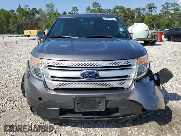 2013 Ford Explorer XLT with VIN 1FM5K7D85DGC69516, listed as a Copart auction lot 49048805 with 92,492 mi miles and Clean Title. Bid and sale history available at carsss.com. Image 5.