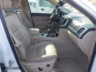 2014 Jeep Grand Cherokee Overland with VIN 1C4RJFCG8EC162271, listed as a IAAI auction lot 41827017 with 183,447 mi miles. Bid and sale history available at carsss.com. Image 5.