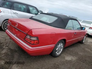 1995 Mercedes-Benz E Class with VIN WDBEA66EXSC250371, listed as a Copart auction lot 76722414 with 52,766 mi miles and Non Repairable. Bid and sale history available at carsss.com. Image 3.