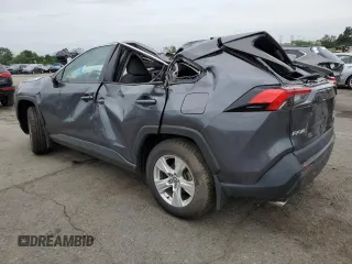 2020 Toyota RAV4 XLE with VIN 2T3P1RFV1LW131229, listed as a Copart auction lot 63795365 with Not provided miles and Salvage title. Bid and sale history available at DreamBid. Image 2.
