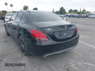 2020 Mercedes-Benz C 300 with VIN W1KWF8DB4LR594133, listed as a IAAI auction lot 42180805 with 43,437 mi miles and . Bid and sale history available at carsss.com. Image 19.