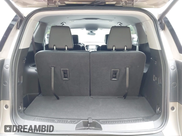 2023 GMC Acadia SLT with VIN 1GKKNUL41PZ184357, listed as a IAAI auction lot 42439400 with 60,238 mi miles and . Bid and sale history available at DreamBid. Image 18.