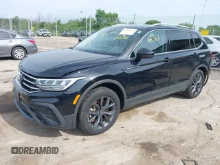 2023 Volkswagen Tiguan SE with VIN 3VVMB7AXXPM003447, listed as a IAAI auction lot 42566061 with 39,185 mi miles and . Bid and sale history available at DreamBid. Image 17.
