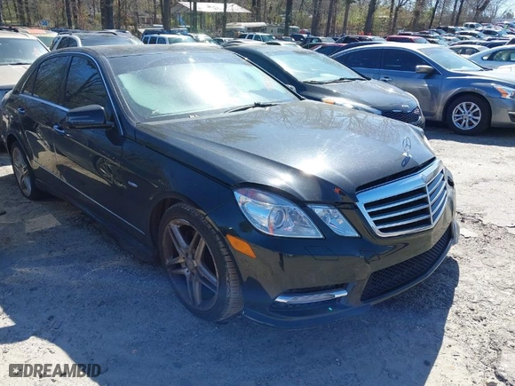 2012 Mercedes-Benz E-Class E 350 Luxury with VIN WDDHF5KB6CA529535, listed as a IAAI auction lot 41821183 with 140,820 mi miles. Bid and sale history available at carsss.com. Image 1.