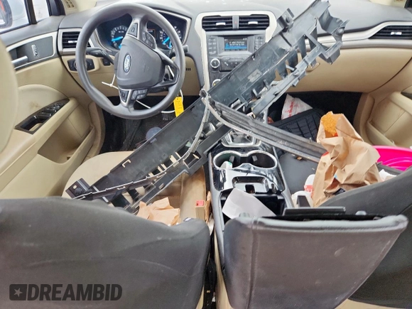 2015 Ford Fusion SE with VIN 3FA6P0H76FR205635, listed as a Copart auction lot 60463635 with 98,831 mi miles and Salvage title. Bid and sale history available at DreamBid. Image 8.