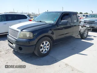 2006 Ford F-150 XLT with VIN 1FTPX14546FA42053, listed as a IAAI auction lot 41997615 with 1 mi miles. Bid and sale history available at carsss.com. Image 2.