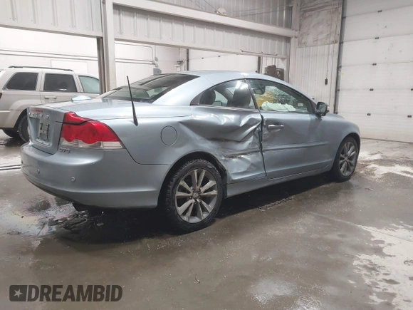 2010 Volvo C70 with VIN YV1672MC5AJ093125, listed as a IAAI auction lot 41459887 with 107,944 mi miles. Bid and sale history available at carsss.com. Image 4.