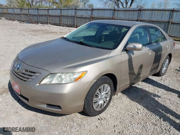 2007 Toyota Camry CE with VIN 4T1BE46K57U082347, listed as a IAAI auction lot 42004676 with 107,000 mi miles. Bid and sale history available at carsss.com. Image 2.