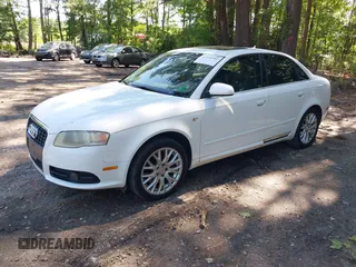 2008 Audi A4 2.0T с VIN WAUAF78E58A140513, выставлен на аукционе IAAI как лот 42572202 с пробегом 231 643 миль миль и . История ставок и продаж доступна на DreamBid. Изображение 2.
