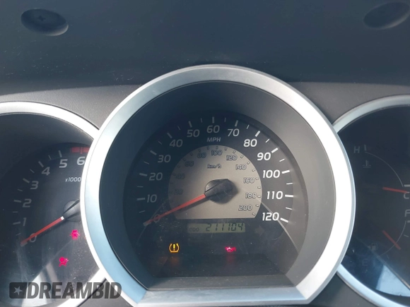 2007 Toyota Tacoma PreRunner z VIN 3TMJU62N87M029323, wystawiony jako IAAI lot #41462575 z przebiegiem 211 104 mil mil oraz . Historia ofert i sprzedaży dostępna na DreamBid. Obrazek 7.