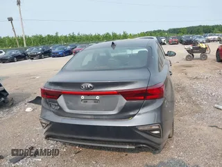 2021 Kia Forte LXS with VIN 3KPF24AD6ME324855, listed as a IAAI auction lot 42405970 with 45,219 mi miles and . Bid and sale history available at DreamBid. Image 16.