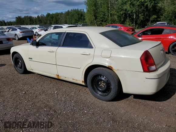 2005 Chrysler 300 with VIN 2C3JA53G45H174829, listed as a Copart auction lot 63768904 with 373,929 mi miles and Clean Title. Bid and sale history available at carsss.com. Image 2.