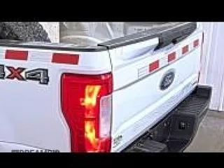 2018 Ford F-250 XL z VIN 1FT7X2B6XJEB43341, wystawiony jako IAAI lot #42559799 z przebiegiem 191 877 mil mil oraz . Historia ofert i sprzedaży dostępna na DreamBid. Obrazek 1.