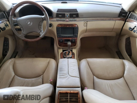 2005 Mercedes-Benz S-Class 5.0L with VIN WDBNG75J85A447977, listed as a Copart auction lot 89194145 with 158,851 mi miles and Clean Title. Bid and sale history available at carsss.com. Image 8.