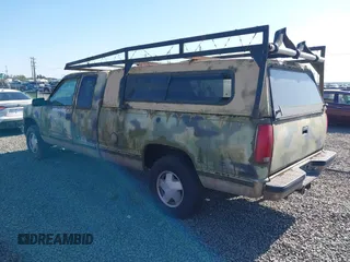 1997 Chevrolet Silverado 1500 with VIN 1GCEK19R1VE268315, listed as a IAAI auction lot 42033977 with 183,787 mi miles and . Bid and sale history available at DreamBid. Image 3.