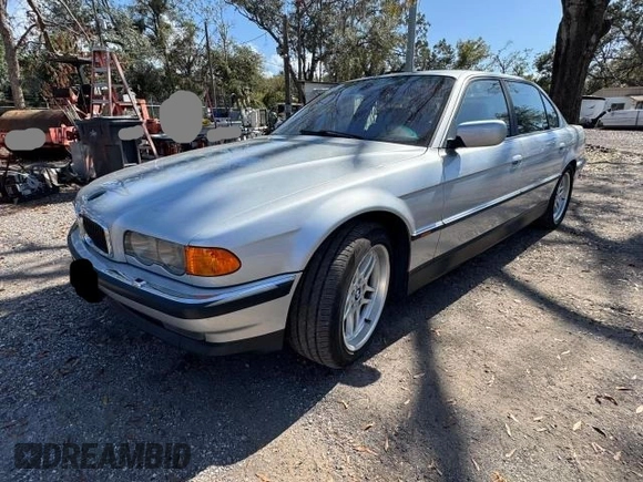 2000 BMW 7 Series 740iL with VIN WBAGH8346YDP07884, listed as a Copart auction lot 46376535 with 165,505 mi miles and Clean Title. Bid and sale history available at carsss.com. Image 2.