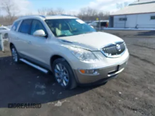 2012 Buick Enclave Premium with VIN 5GAKRDED9CJ127086, listed as a IAAI auction lot 39001647 with 188,394 mi miles. Bid and sale history available at carsss.com. Image 1.