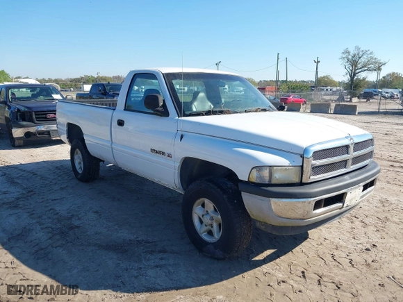1998 Dodge Ram 1500 with VIN 1B7HF16Y3WS583651, listed as a IAAI auction lot 41638592 with 83,204 mi miles. Bid and sale history available at carsss.com. Image 1.