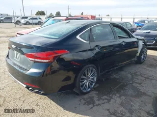 2015 Hyundai Genesis 5.0L with VIN KMHGN4JF5FU027850, listed as a IAAI auction lot 41634248 with 122,999 mi miles. Bid and sale history available at carsss.com. Image 4.