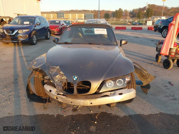 2001 BMW Z3 3.0i with VIN WBACN53491LL47379, listed as a IAAI auction lot 40872263 with 1 mi miles. Bid and sale history available at carsss.com. Image 12.