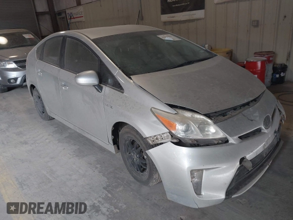 2015 Toyota Prius Four z VIN JTDKN3DU2F1938125, wystawiony jako IAAI lot #41612003 z przebiegiem 282 090 mil mil oraz . Historia ofert i sprzedaży dostępna na DreamBid. Obrazek 1.