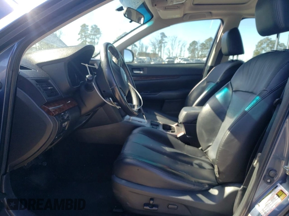 2013 Subaru Legacy Limited z VIN 4S3BMBK63D3046355, wystawiony jako Copart lot #46071075 z przebiegiem 169 744 mil mil oraz Szkoda całkowita • Salvage title. Historia ofert i sprzedaży dostępna na DreamBid. Obrazek 7.