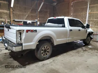 2022 Ford F-350 XL with VIN 1FT8W3B63NEC38908, listed as a Copart auction lot 88760165 with 124,080 mi miles and Salvage title. Bid and sale history available at DreamBid. Image 3.