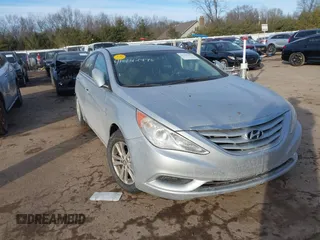 2011 Hyundai Sonata GLS with VIN 5NPEB4AC6BH281548, listed as a IAAI auction lot 41442475 with 129,665 mi miles and . Bid and sale history available at carsss.com. Image 1.
