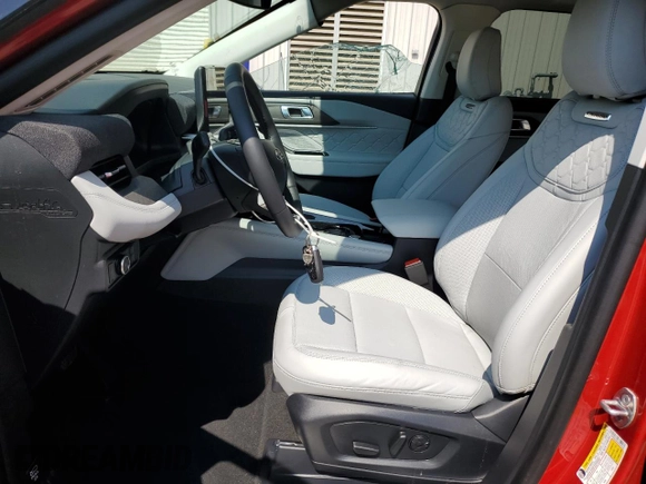 2025 Ford Explorer Platinum с VIN 1FMWK8HCXSGC02495, выставлен на аукционе Copart как лот 62073755 с пробегом 1 042 миль миль и Списание • Salvage title. История ставок и продаж доступна на DreamBid. Изображение 7.