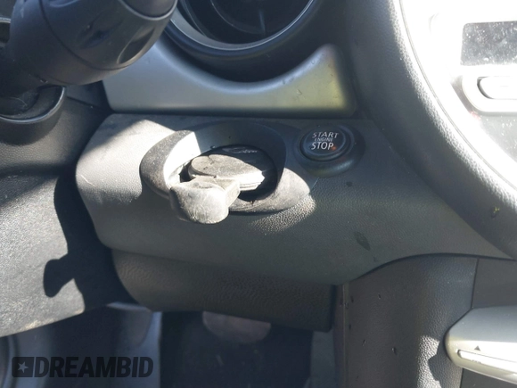 2009 MINI Convertible with VIN WMWMR33569TU95961, listed as a IAAI auction lot 41689845 with 107,934 mi miles and . Bid and sale history available at DreamBid. Image 11.