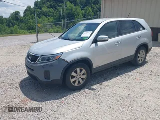 2015 Kia Sorento LX with VIN 5XYKTCA62FG568967, listed as a IAAI auction lot 42689942 with 215,430 mi miles and . Bid and sale history available at DreamBid. Image 2.