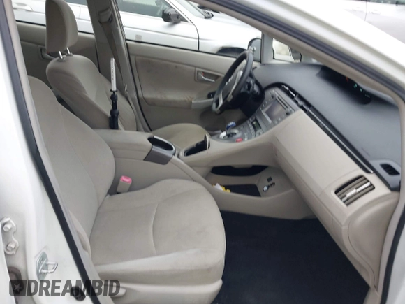 2013 Toyota Prius One with VIN JTDKN3DUXD5544751, listed as a IAAI auction lot 42019257 with 154,450 mi miles and . Bid and sale history available at carsss.com. Image 5.