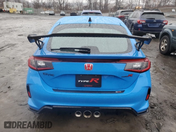 2023 Honda Civic Type R z VIN JHMFL5G40PX000099, wystawiony jako Copart lot #83326014 z przebiegiem 13 741 mil mil oraz Szkoda całkowita • Salvage title. Historia ofert i sprzedaży dostępna na DreamBid. Obrazek 6.