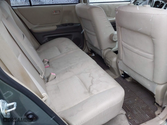 2004 Toyota Highlander with VIN JTEHD21A540032261, listed as a IAAI auction lot 41730761 with 214,720 mi miles. Bid and sale history available at carsss.com. Image 8.