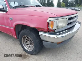 1994 Mazda B-Series Truck LE with VIN 4F4CR16X9RTM45207, listed as a IAAI auction lot 42147760 with 199,263 mi miles and . Bid and sale history available at DreamBid. Image 6.