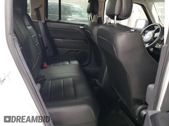 2016 Jeep Patriot High Altitude with VIN 1C4NJPFA5GD526767, listed as a Copart auction lot 81524804 with 25,553 mi miles and Salvage Title. Bid and sale history available at carsss.com. Image 10.