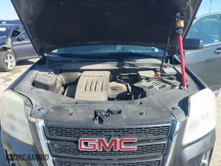 2013 GMC Terrain SLE with VIN 2GKALSEK8D6293262, listed as a IAAI auction lot 41851392 with 122,971 mi miles. Bid and sale history available at carsss.com. Image 10.