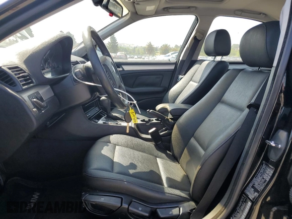 2004 BMW 3 Series 325i с VIN WBAAZ33434KP90878, выставлен на аукционе Copart как лот 58998695 с пробегом 87 473 миль миль и Списание • Salvage title. История ставок и продаж доступна на DreamBid. Изображение 7.