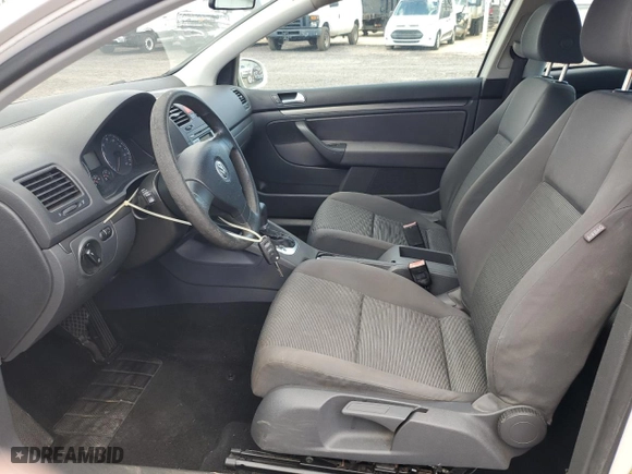2007 Volkswagen Rabbit with VIN WVWBS71KX7W154086, listed as a Copart auction lot 69996614 with 106,156 mi miles and Clean Title. Bid and sale history available at carsss.com. Image 7.