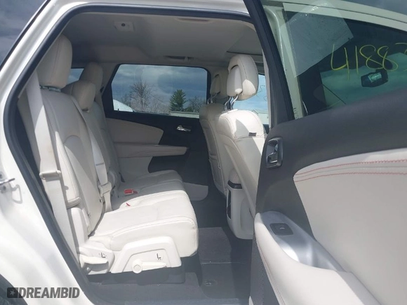 2014 Dodge Journey Limited with VIN 3C4PDCDG8ET142487, listed as a IAAI auction lot 41883362 with 117,632 mi miles. Bid and sale history available at carsss.com. Image 8.