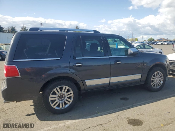 2007 Lincoln Navigator with VIN 5LMFU28567LJ10966, listed as a Copart auction lot 51797625 with 208,956 mi miles and Clean Title. Bid and sale history available at carsss.com. Image 3.