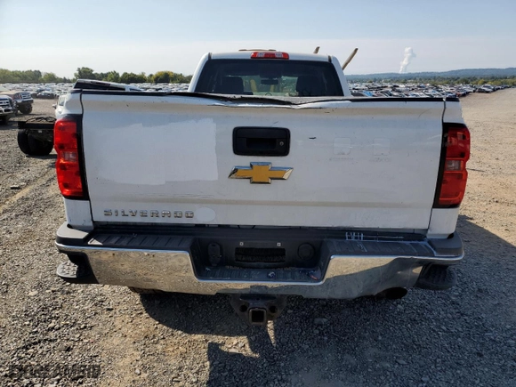 2015 Chevrolet Silverado 2500HD Built After Aug 14 Work Truck with VIN 1GC2KUEG8FZ517275, listed as a Copart auction lot 70782194 with NaN miles and Salvage Title. Bid and sale history available at carsss.com. Image 6.