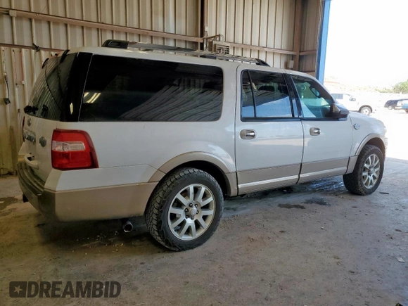 2014 Ford Expedition Max XLT with VIN 1FMJK1H51EEF18452, listed as a Copart auction lot 63928415 with Not provided miles and Salvage title. Bid and sale history available at DreamBid. Image 3.