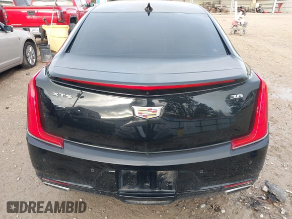 2018 Cadillac XTS Luxury with VIN 2G61M5S31J9135706, listed as a IAAI auction lot 41572396 with 140,539 mi miles. Bid and sale history available at carsss.com. Image 16.