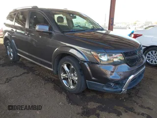 2016 Dodge Journey Crossroad z VIN 3C4PDCGB6GT139221, wystawiony jako IAAI lot #41545288 z przebiegiem 182 453 mil mil oraz . Historia ofert i sprzedaży dostępna na DreamBid. Obrazek 1.